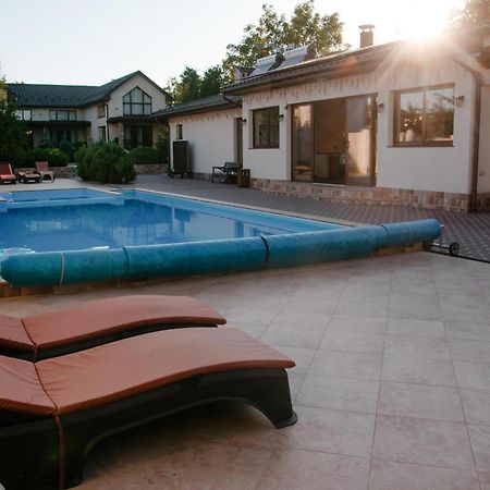 Oasis Family Apartments Sanzhiyka Luaran gambar